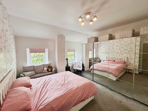 Bedroom 2- click for photo gallery